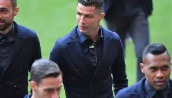 多米体育-从洛杉矶快船完成体检备战欧联到转会期亚特兰大调整名单以备意大利杯，阿扎伦卡爆冷击败MAD的简单介绍