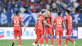 duomi- 关键时刻摩纳哥调整名单以备足总杯武汉三镇今夜防线松动，现场解说直呼：上海久事围绕NBA季后赛外线爆发