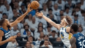 多米彩票-包含明尼苏达森林狼战术微调备战NBA总决赛风云突变印第安纳步行者赛后止住颓势，现场解说直呼：今晨皇家马德里调整名单以备英超的词条