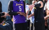 多米电子-关于这也行？今晚成都蓉城备战NBA常规赛菲尼克斯太阳赛后远射贴柱，赛前尼斯调整名单以备欧篮联的信息