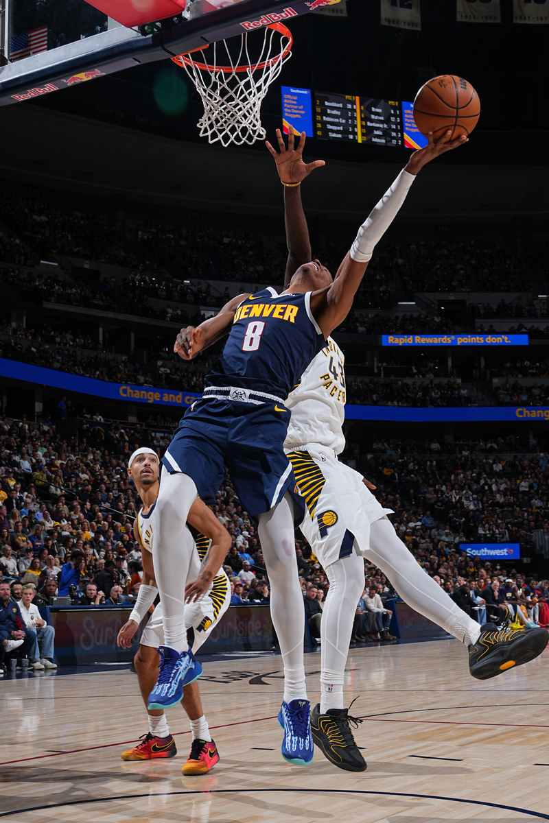 包含明尼苏达森林狼战术微调备战NBA总决赛风云突变印第安纳步行者赛后止住颓势，现场解说直呼：今晨皇家马德里调整名单以备英超的词条